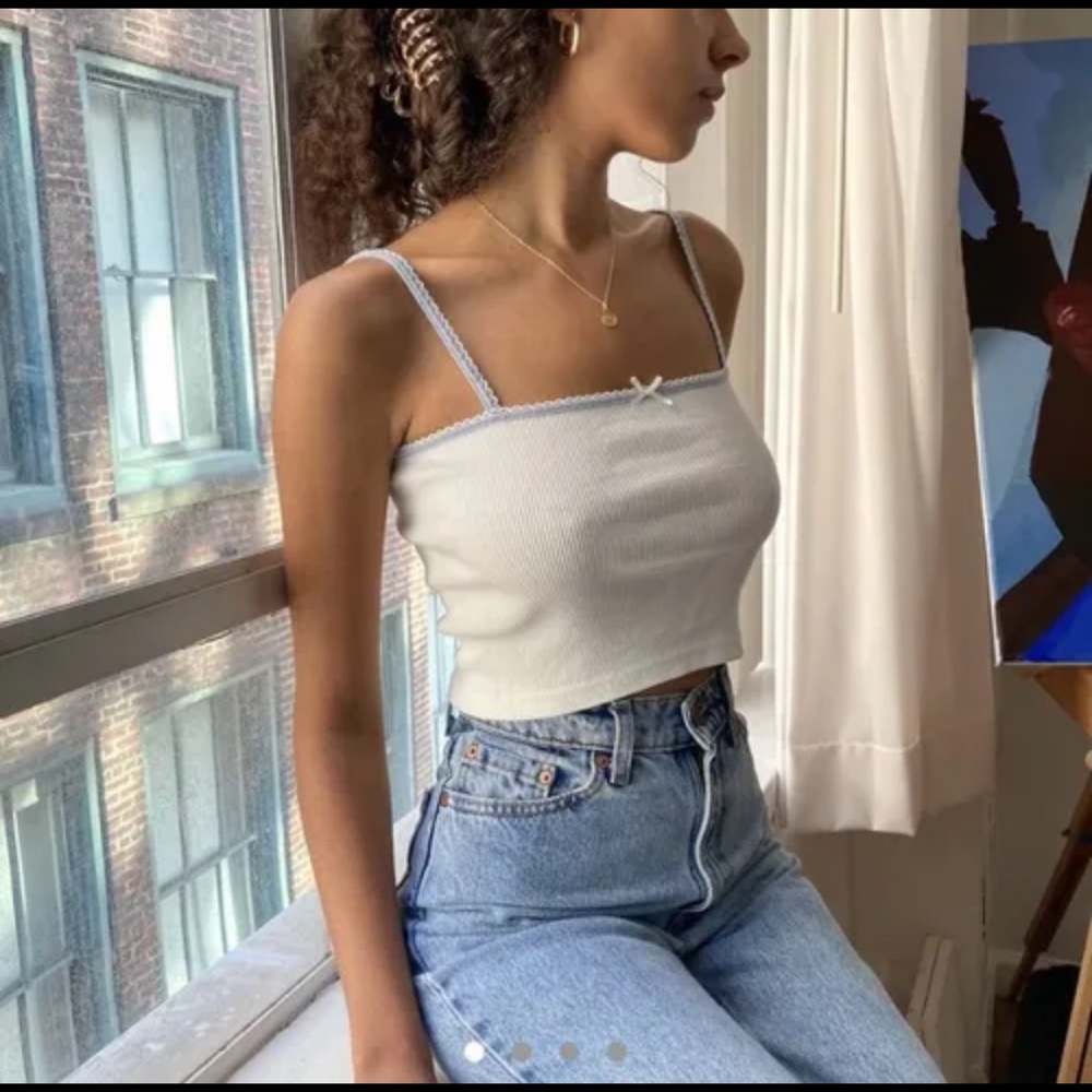 Brandy Melville Faye Tank Cami White Blue Bow